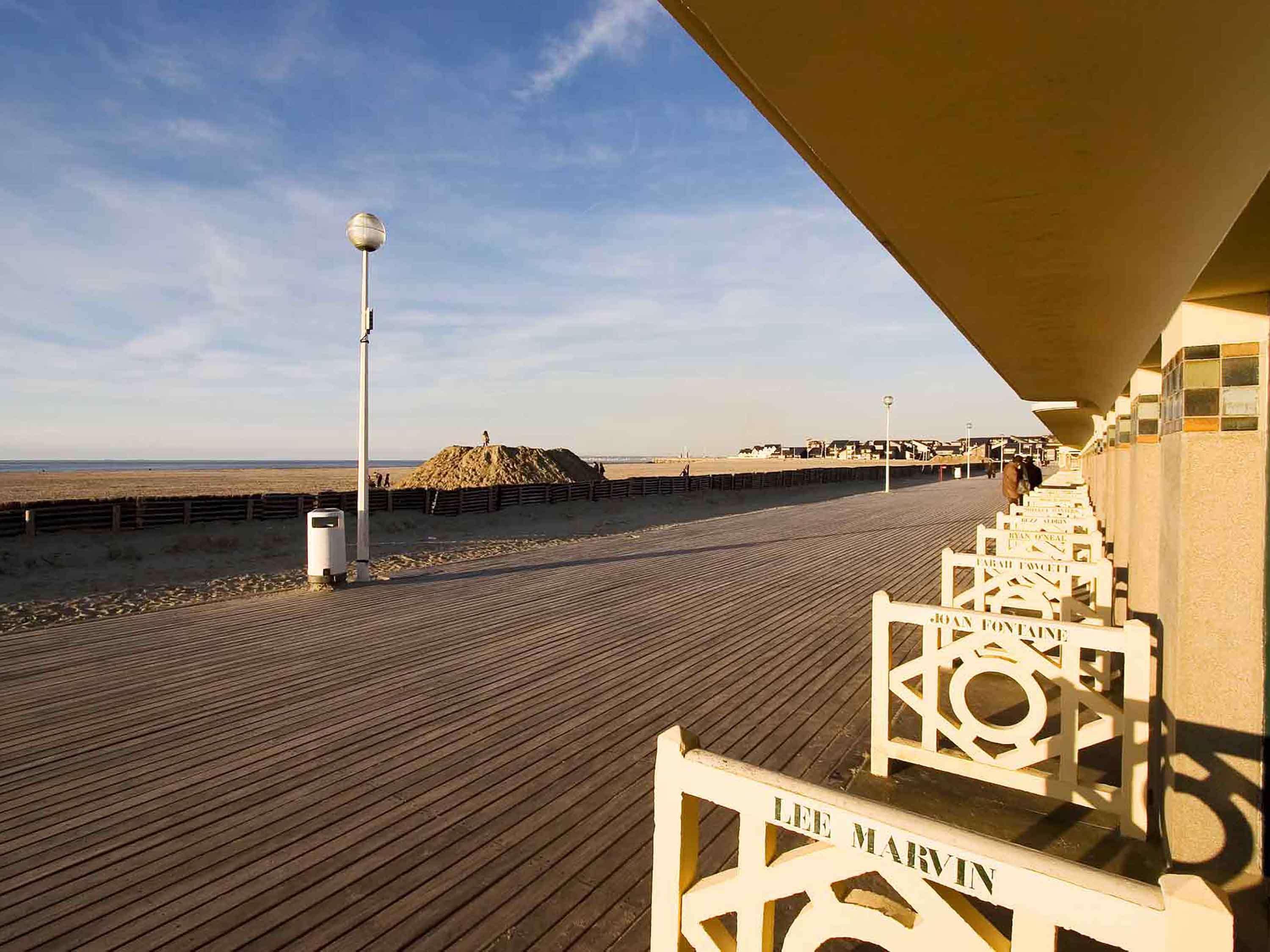 Mercure Deauville Centre Екстер'єр фото