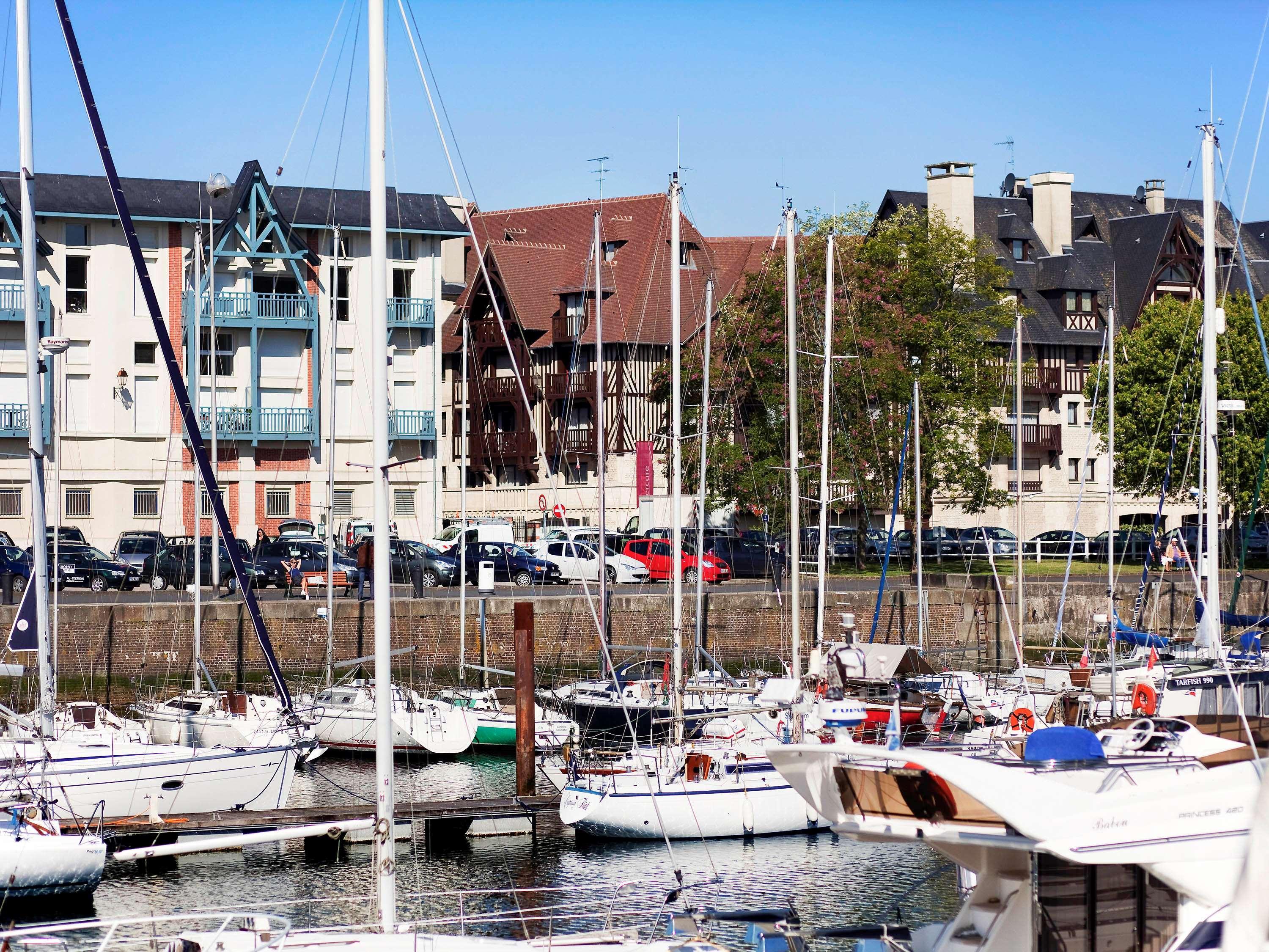 Mercure Deauville Centre Екстер'єр фото
