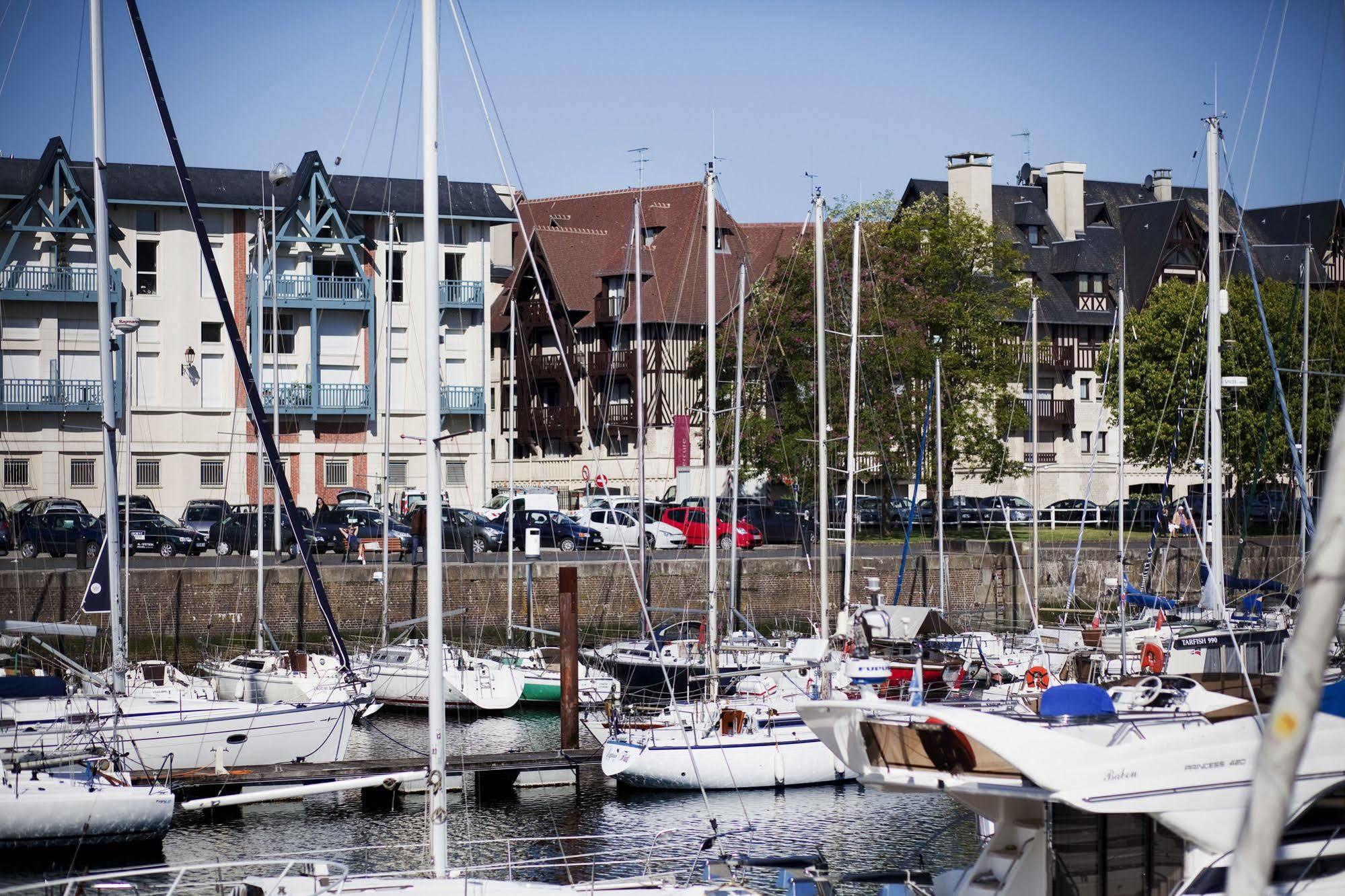 Mercure Deauville Centre Екстер'єр фото